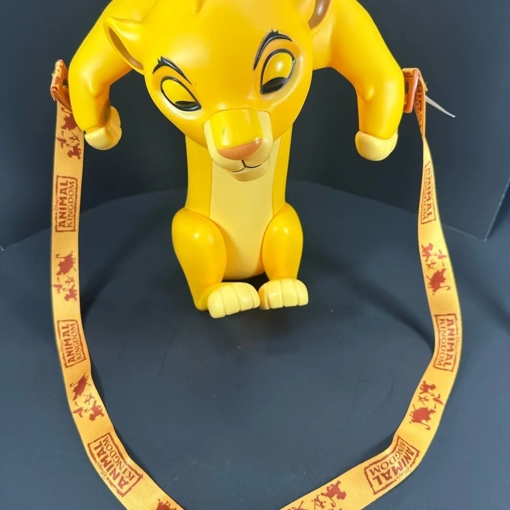 Disney Lion Shaped Kids Toy pre Owned Exellent condition